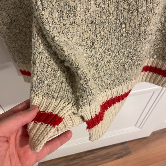 Blue notes sweater, size medium - Picture 3 of 3